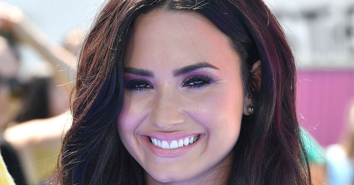 Demi Lovato Tells Ellen Degeneres She Curses 'every Day, All Day 