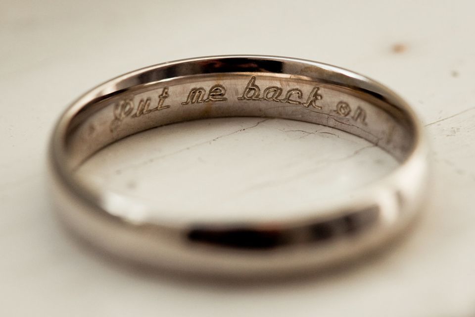 What To Have Engraved On Wedding Band