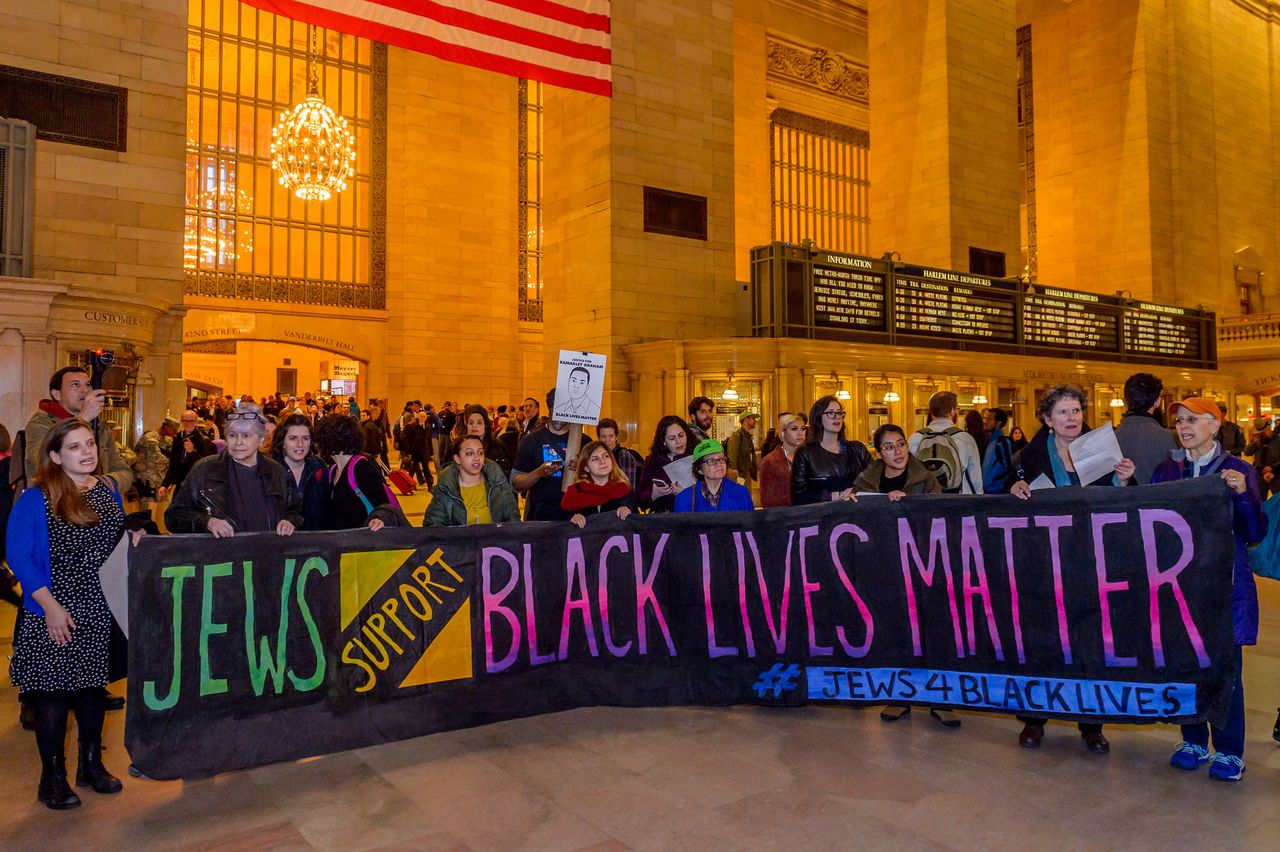 Over a hundred people joined Ramarley Grahams family, other families of those killed by the police, members of the Justice Committee, and Jews for Racial & Economic Justice (JFREJ), for a protest in New York City.