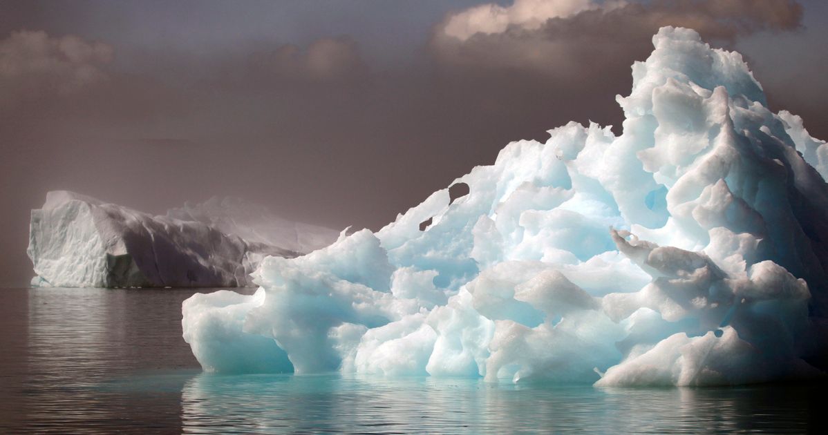 Hundreds Of Icebergs Have Clogged Shipping Routes In The North Atlantic | HuffPost Australia