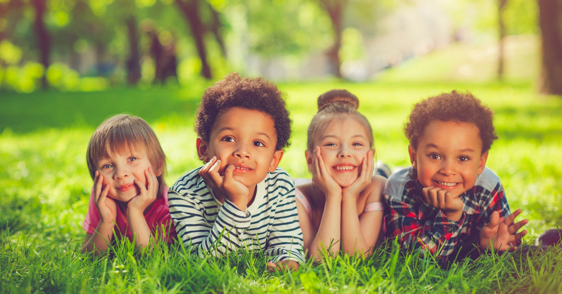  10 Ways Siblings Make You A Happier, Healthier And Better Person | HuffPost