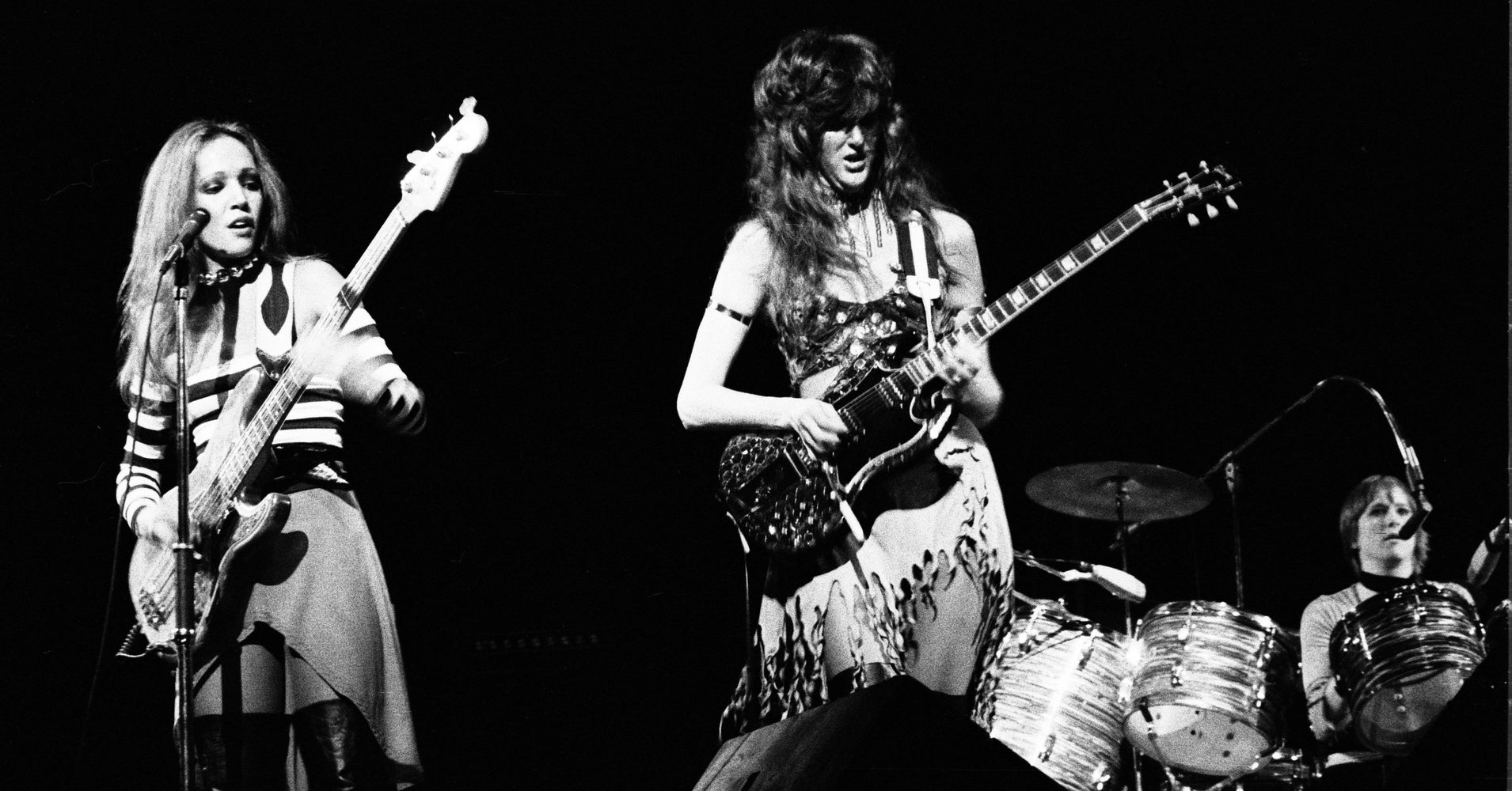 a-history-of-all-girl-bands-and-the-rock-world-that-tried-to-keep-them-out-huffpost