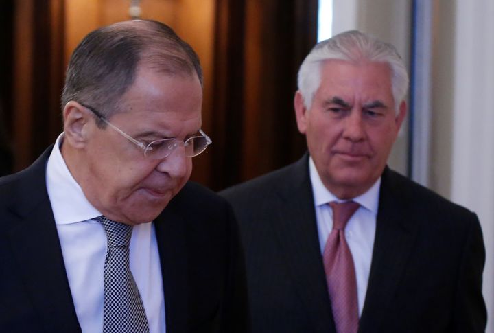 Lavrov (left) and Tillerson (right) in Moscow