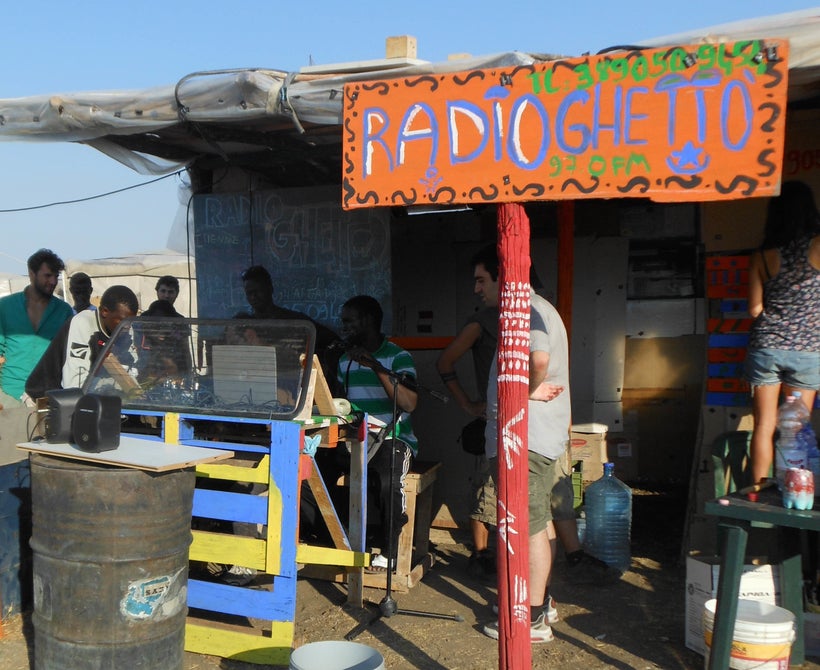 Ghetto Radio, the radio subsidiary involving African laborers in Grand Ghetto Rignano Garganico in Puglia, 2014. (<a rel="nof