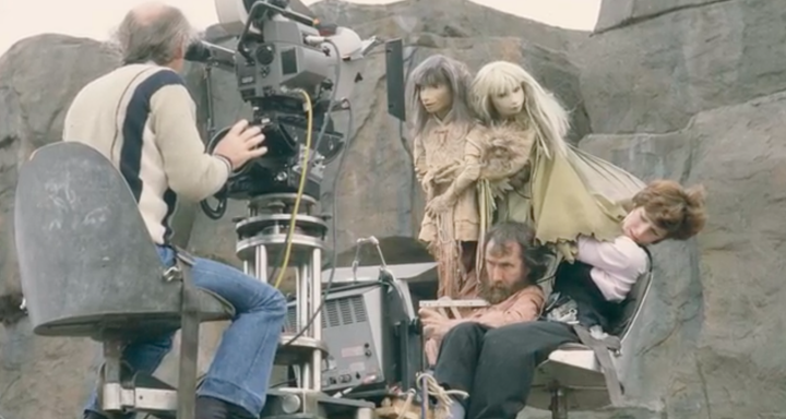 Jim Henson and Kathryn Mullen performing Jen and Kira on the set of The Dark Crystal. 