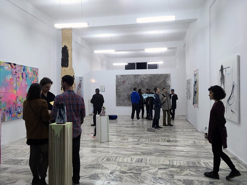 Installation view, Metaxy Mas / In-Between Us, DaDa Da Academy, IFAC Athina, 2017. Courtesy of IFAC Athina.
