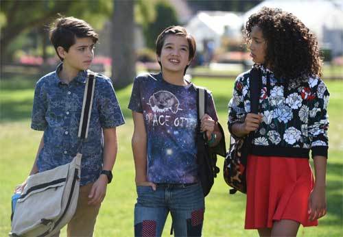 <p> (L to R) Joshua Rush, Peyton Elizabeth Lee and Sofia Wylie.</p>