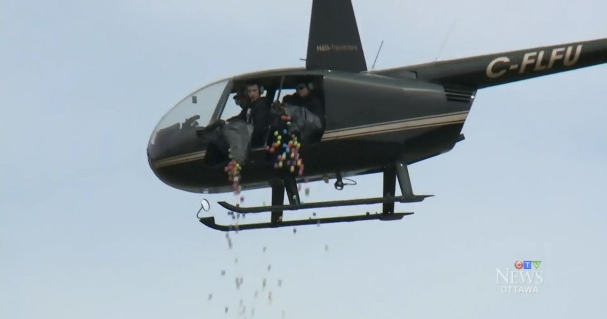 Helicopter Drops 45,000 Easter Eggs Out Of The Sky For Egg-Static Kids ...