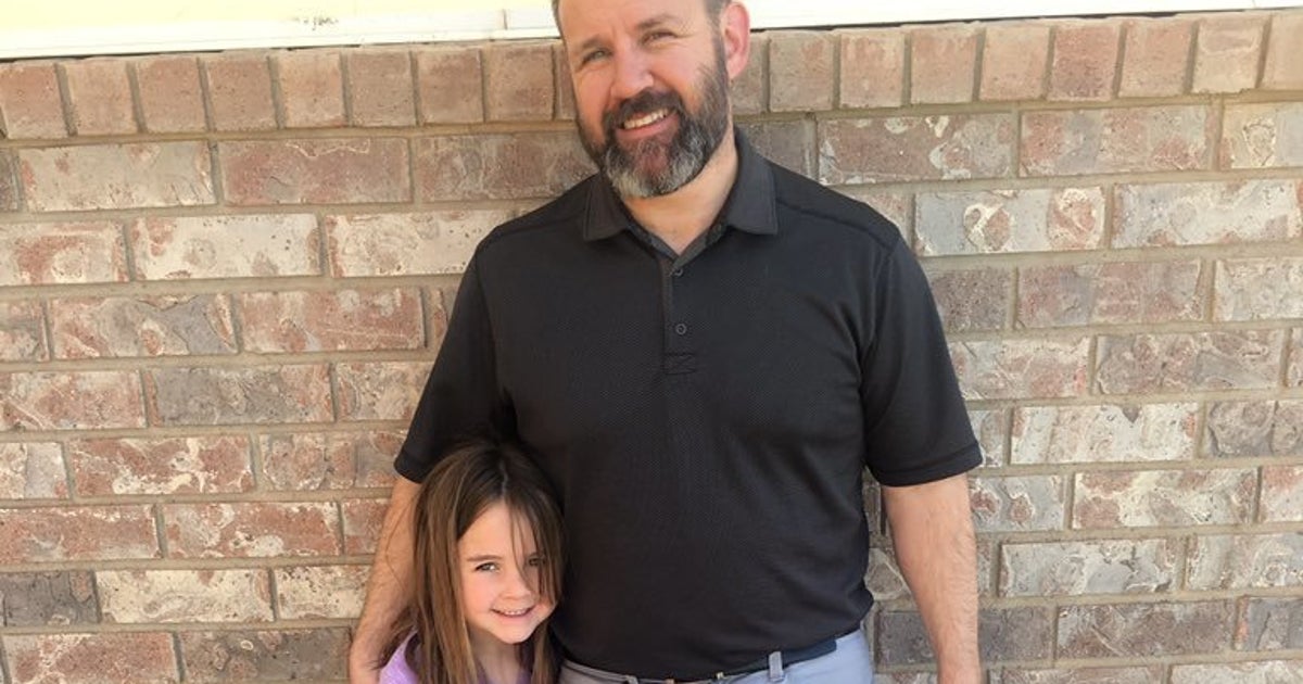 School dad. Отец 11. Неловкая ситуация отца и дочери.