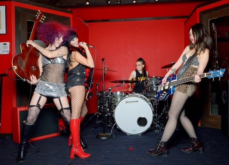 Interview The Glam Skanks Huffpost