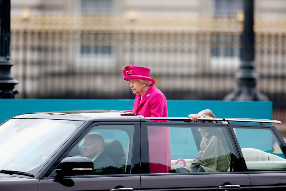 Heres Why Queen Elizabeth Ii Has Two Birthdays Every Year Huffpost Life