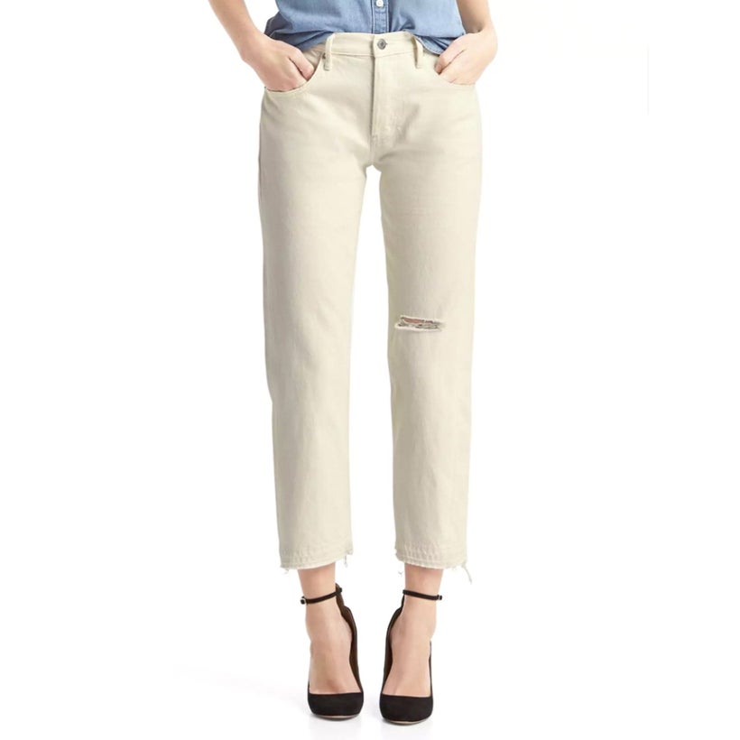 <a rel="nofollow" href="http://www.anrdoezrs.net/links/3550561/type/dlg/http://www.gap.com/browse/product.do?cid=5664&vid=1&p