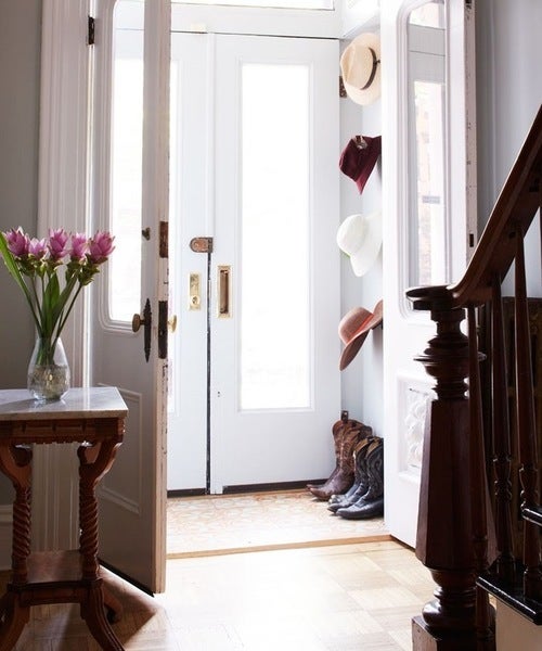 <a rel="nofollow" href="https://www.houzz.com/photos/81403315/Adelphi-Street-Brownstone-victorian-entry-new-york" target="_bl