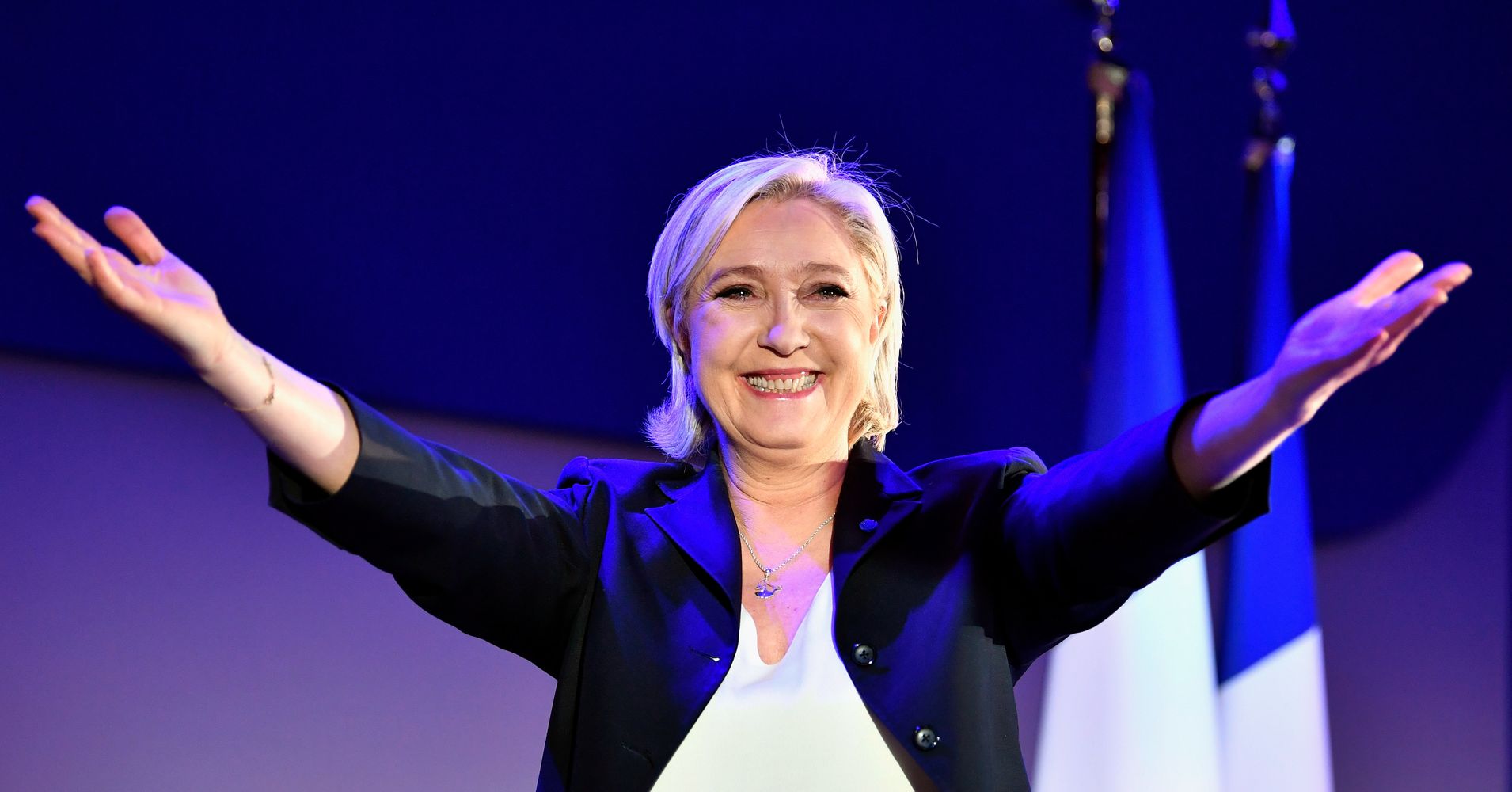 france-s-political-parties-are-banding-together-to-stop-le-pen-huffpost