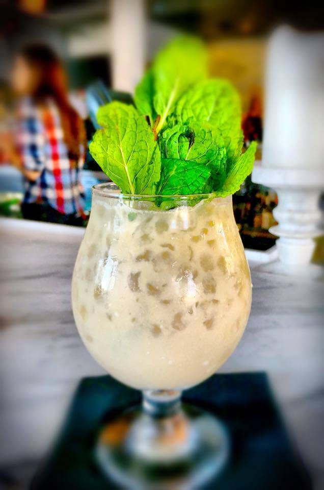 Oysters & Cocktails at Salt & Barrel