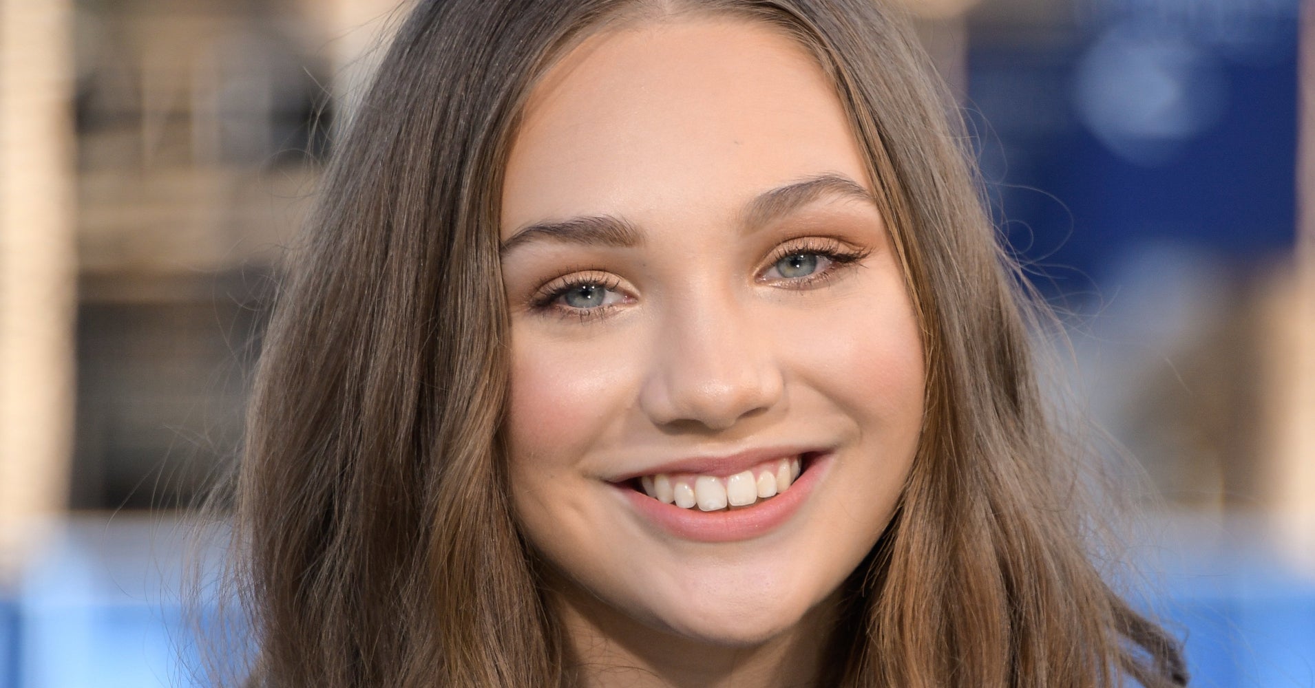 Maddie Ziegler On Working With Sia And Hanging Millie Bobby Maddie Ziegler On Working With Sia And Hanging Millie Bobby Brown Huffpost