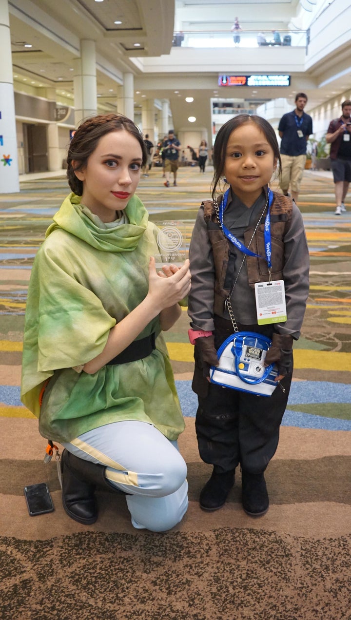 Five-year-old Harley dressed as Jyn Erso for a "Star Wars" event and passed out Death Star plans.