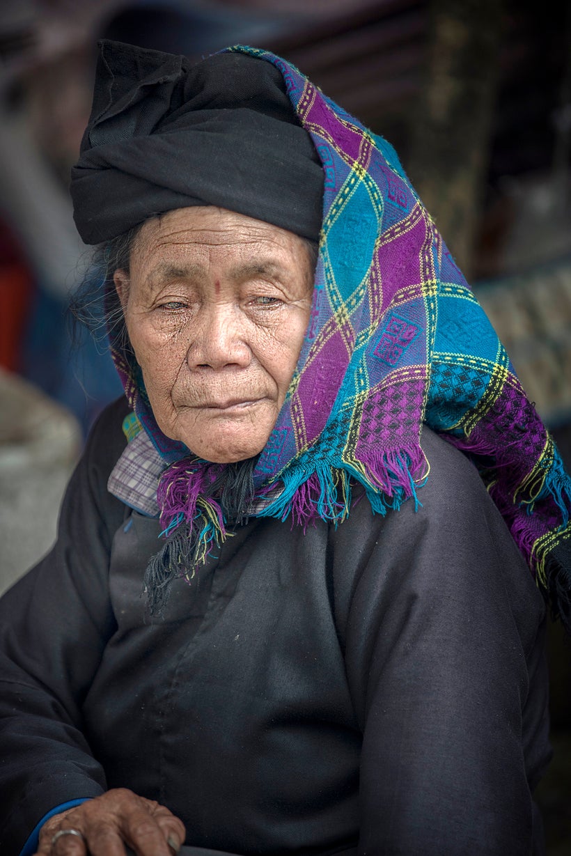 <strong>Member of the Black Dao Ethnic Group.</strong>