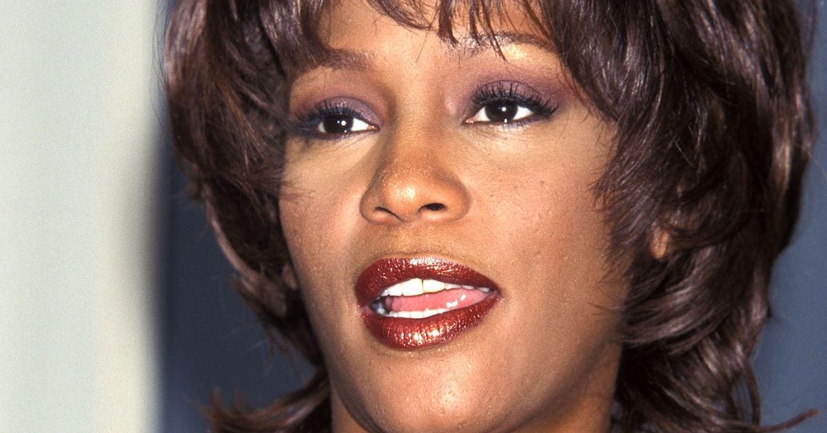 Whitney Houston Documentary Claims The Star Used Drugs To Escape Fame Pressures Huffpost