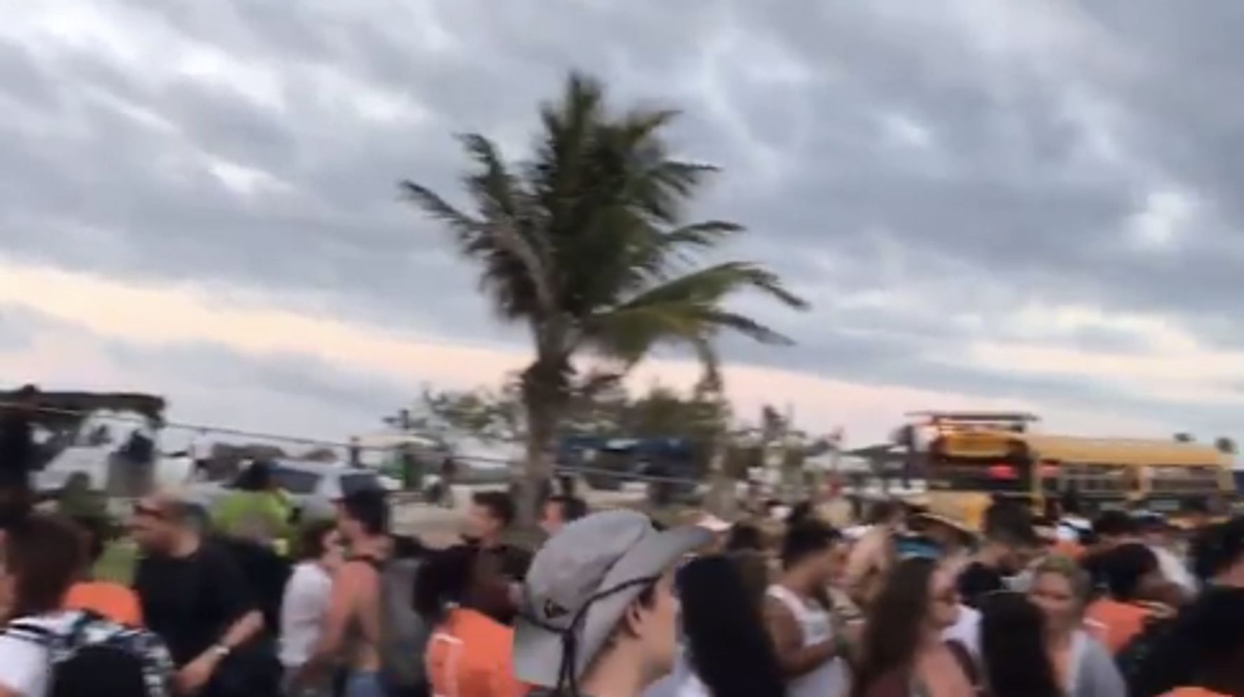 Fyre Festival, Which Cost Thousands Per Ticket, Devolves Into Giant Mess |  HuffPost Life