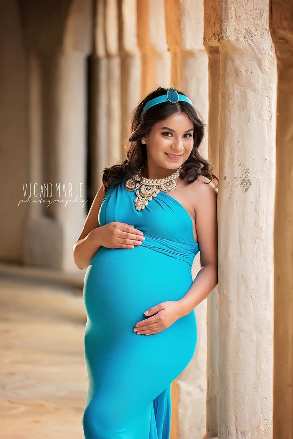 5 Mothers Dress As Disney Princesses For Magical Maternity Shoot HuffPost