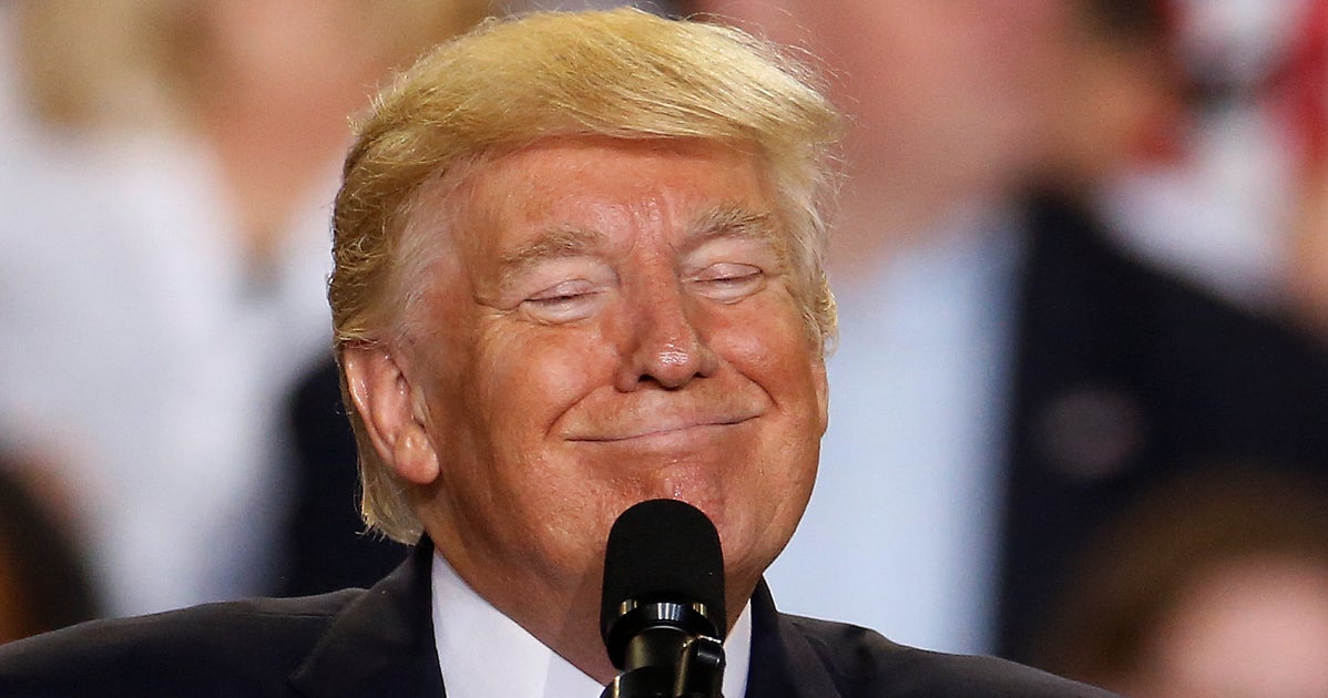 Journalist Tweets Photos Of Empty Seats From Trump's 'All-Time' Record ...