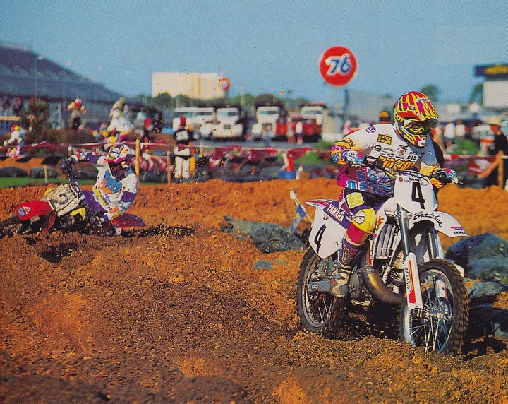 Bradshaw (4) and Stanton (2) battle at Daytona earlier in the season in 1992. Check out those threads. They could not be from any other decade.