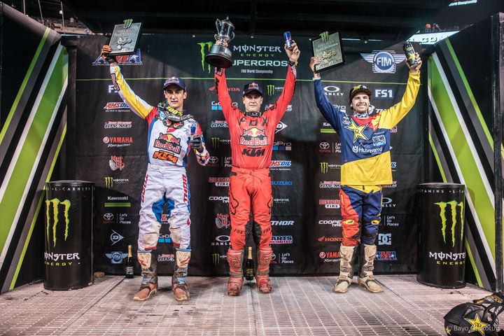 All eyes will be on Dungey (center) when 2017 Monster Energy Supercross concludes this coming weekend in Las Vegas.