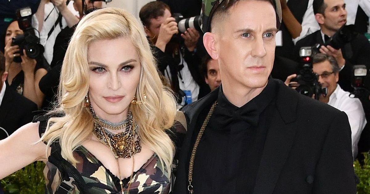 Sarah Paulson absolutely lost her mind when she saw Madonna at the Met Gala