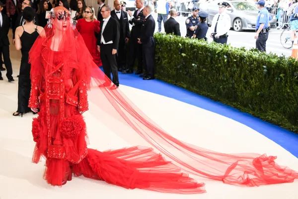 Sarah Paulson Had the Best Reaction to Madonna's Met Gala Dress