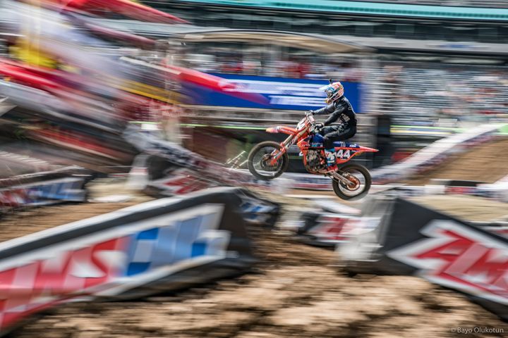 TLD/KTM rider Jordan Smith inherited the 250SX East Championship points lead after a penalty was passed down to Joey Savatgy. Still, only two points separate the top three riders before the final round in Las Vegas. 