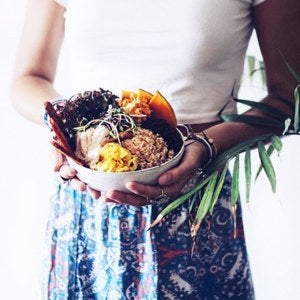 <p>Organic quinoa, tempeh, fresh spinach, sauerkraut, activated almonds, fermented pickled beetroot, living sprouts and roasted pumpkin topped with red pepper hummus, probiotic cashew cheese, and ginger</p>