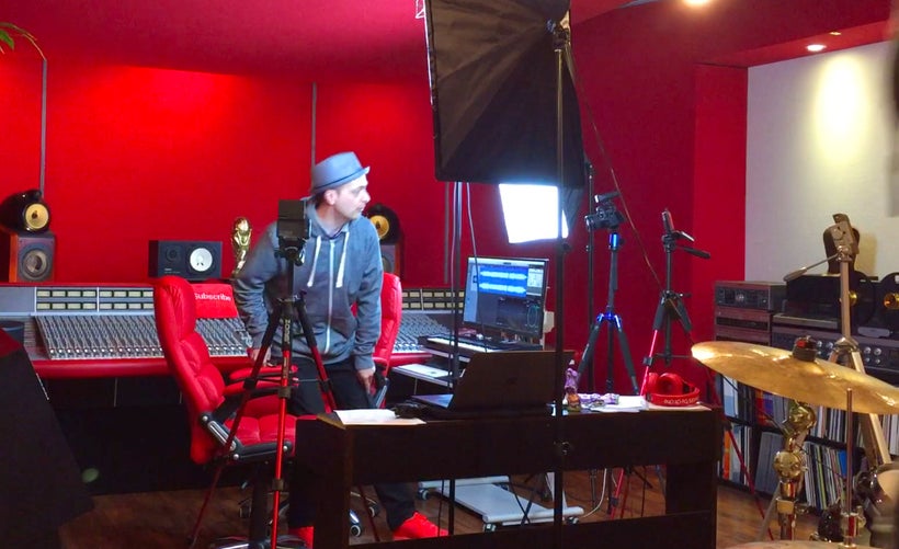 Marc Mozart in one of his <a rel="nofollow" href="https://www.facebook.com/mixedbymarcmozart" target="_blank">Facebook Live-s