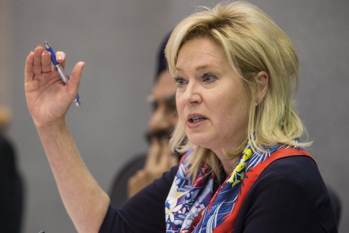 <a rel="nofollow" href="https://www.thestar.com/content/dam/thestar/news/gta/2016/10/09/mississauga-mayor-files-hate-crime-co