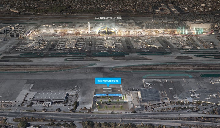 The Private Suite is located close to the main runways at LAX.