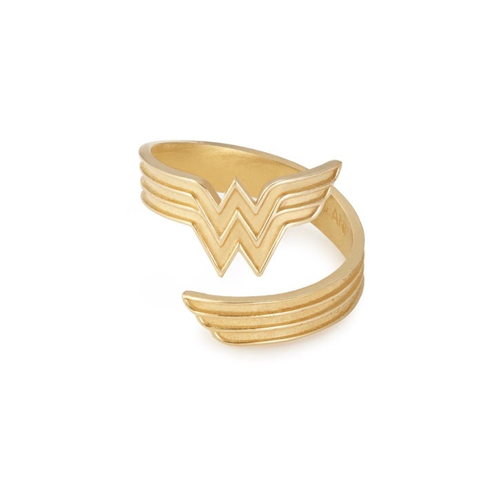 <p>Ring Wrap, $38</p>