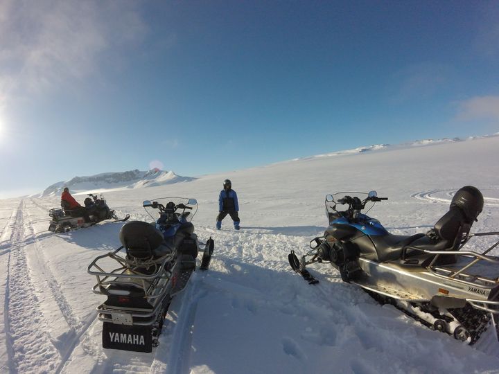 <p>Don’t miss out on a snowmobiling tour of Vatnajökull, the largest glacier in Europe!</p>