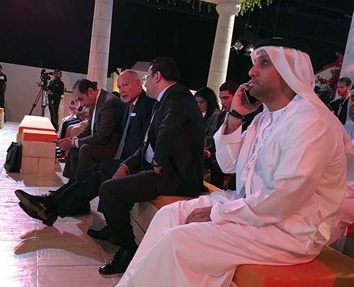 Arab League Secretary General (center) listens to a forum speaker (Abu-Fadil)