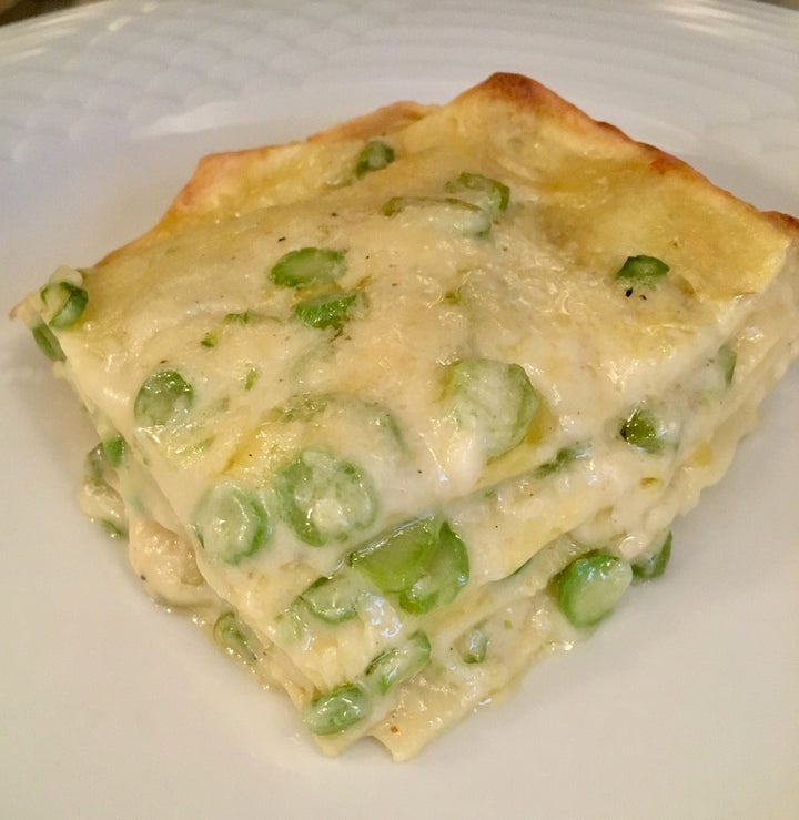 <p>An elegant portion for a first course - or the first of several servings as an entire meal</p>