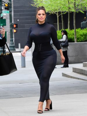 Plus-size Ashley Graham ate takeaway before strutting her stuff in