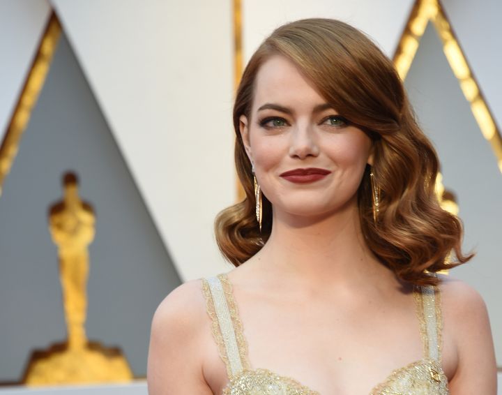 Emma Stone arrives on the red carpet for the 89th Oscars on 26 February 2017 in Hollywood, California.