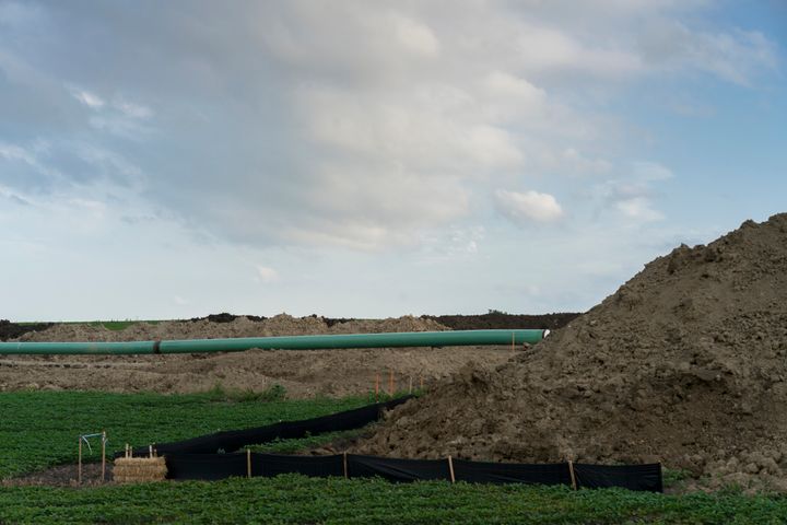 The 1,172-mile, 30-inch diameter Dakota Access Pipeline traverses farmland near Sioux Falls, South Dakota.
