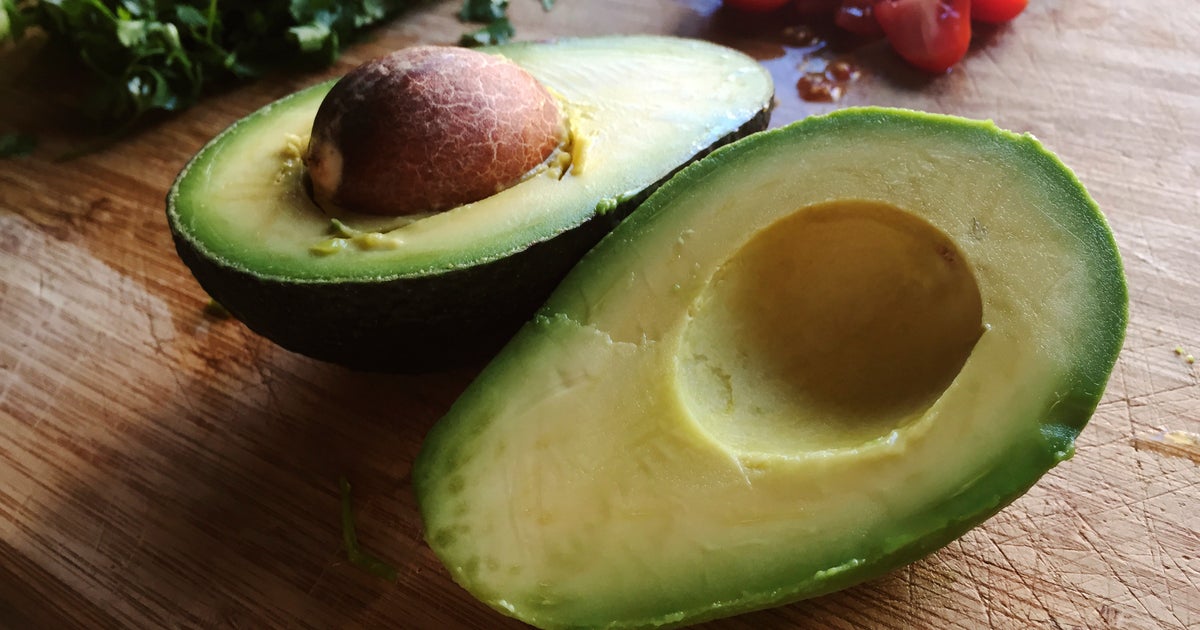 Warning Over Avocado Hand Cutting Risk As Brunch Fans Left With Nerve ...