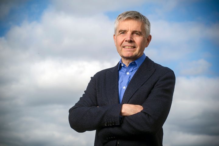 Lord Drayson says air pollution hotspots should be properly mapped.