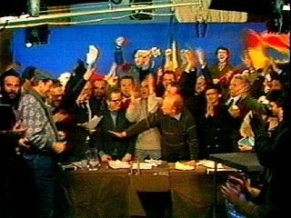 Revolutionaries occupy Romanian Television Studios (1989)