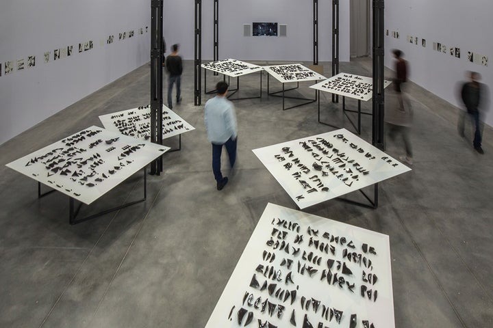 <p>Carlos Amorales, <em>Life in the Folds</em>, 2017. Mexico Pavilion Preview. © VeniceDocumentationProject..</p>