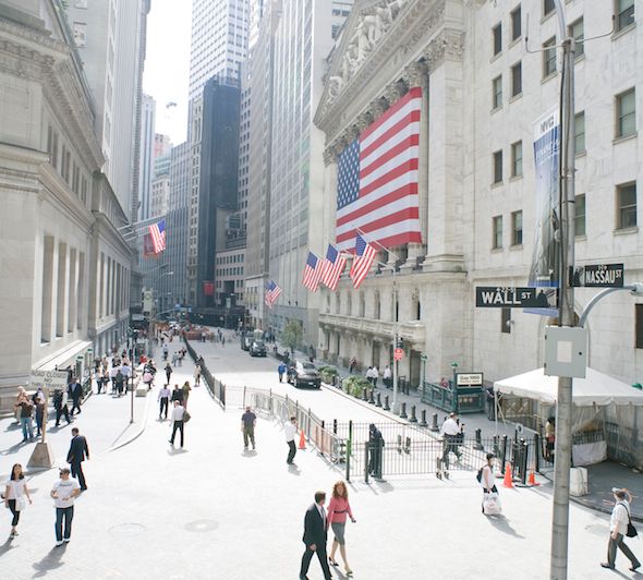A view of Wall Street and the New York Stock Exchange building, center right, in 2009. (Wikimedia Commons)