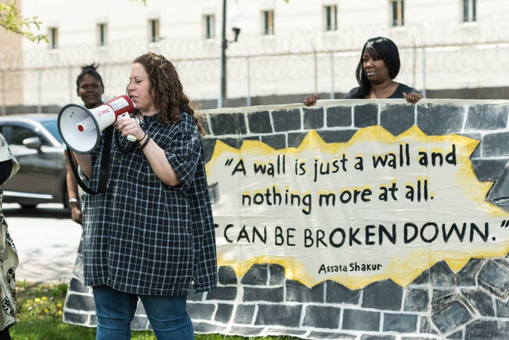 <p>Local organizations gathered outside of Cook County Jail on Sunday for the annual Mother’s Day Vigil. Photo by <a href="https://www.facebook.com/pg/loveandstrugglephotos/photos/?tab=album&album_id=1963227043913670" target="_blank" role="link" rel="nofollow" class=" js-entry-link cet-external-link" data-vars-item-name="Love & Struggle Photos" data-vars-item-type="text" data-vars-unit-name="5919da4be4b03e1c81b00789" data-vars-unit-type="buzz_body" data-vars-target-content-id="https://www.facebook.com/pg/loveandstrugglephotos/photos/?tab=album&album_id=1963227043913670" data-vars-target-content-type="url" data-vars-type="web_external_link" data-vars-subunit-name="article_body" data-vars-subunit-type="component" data-vars-position-in-subunit="0">Love & Struggle Photos</a>. </p>