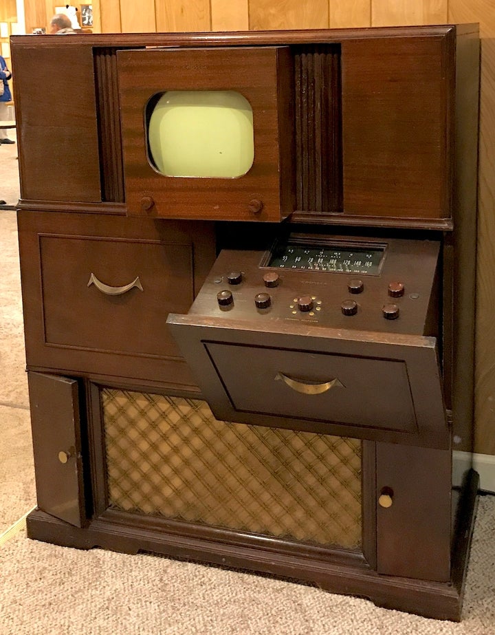 <p>Crosley Swing-a-View (1947)</p>