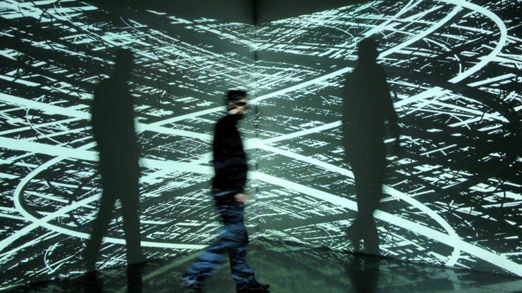 Virtual Reality Substitute of the Actual Reality or a New Way of